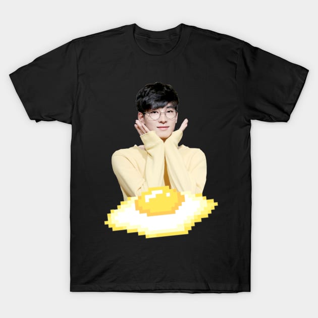 Wonwoo egg | Seventeen T-Shirt by ichigobunny